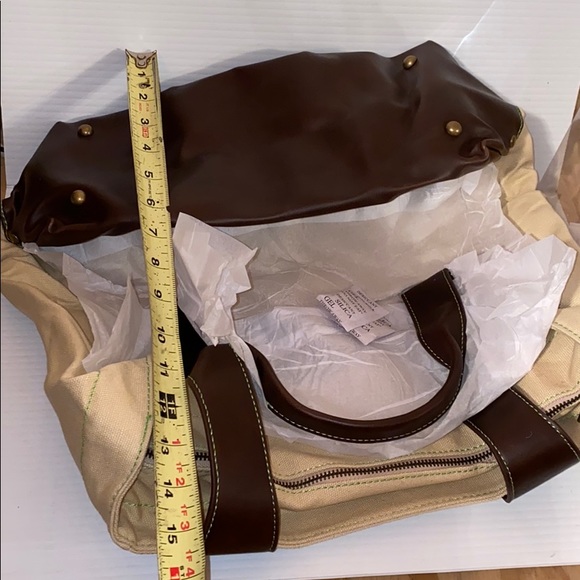 Petrone launch bag? - Picture 3 of 8